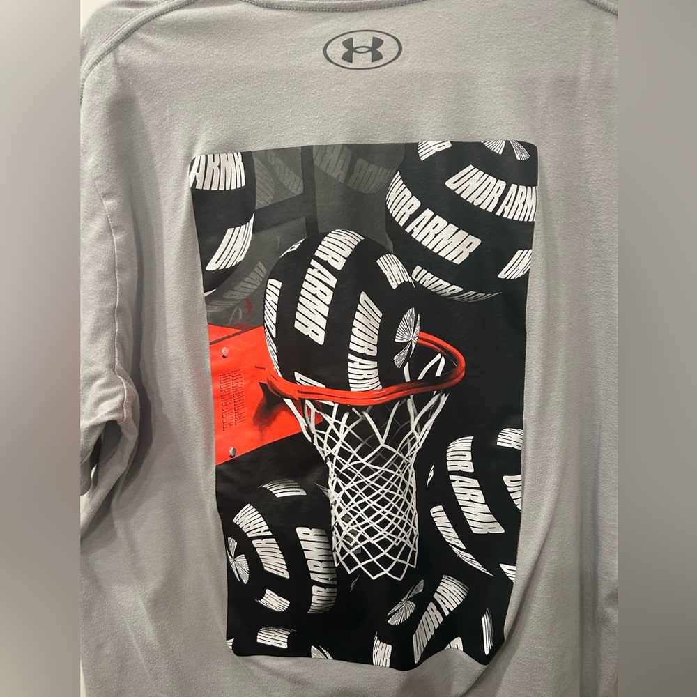 UA Gray Graphic T-Shirt